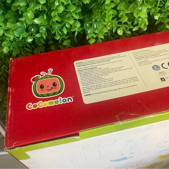 CoComelon Official Boo Boo JJ Feature Plush - Boo Boo Areas Light Up NIB - Picture 9 of 13